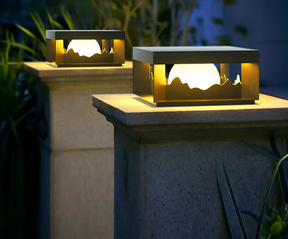 FenceGlow – Solar LED Wall Lighting for Outdoor Spaces