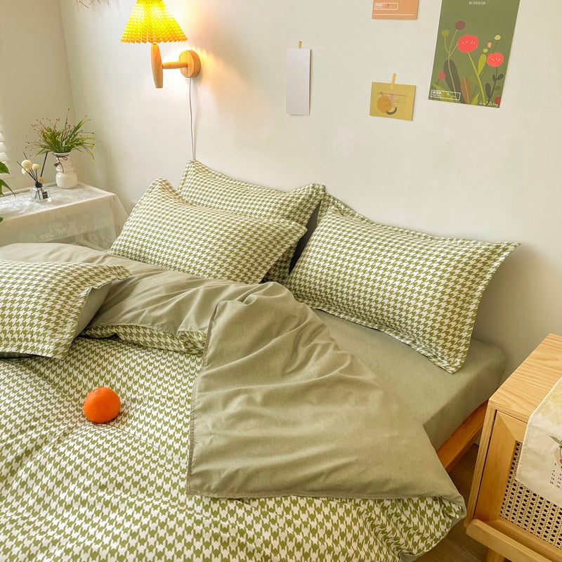 Thelittleesse™ Warm & Cozy Bedding Set – Soft 3-Piece Polyester Comfort