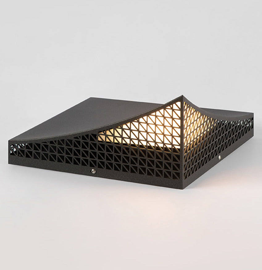 Modern Semi-Pyramid Solar Lights Outdoor with Intelligent Sensor & IP65 Waterproof
