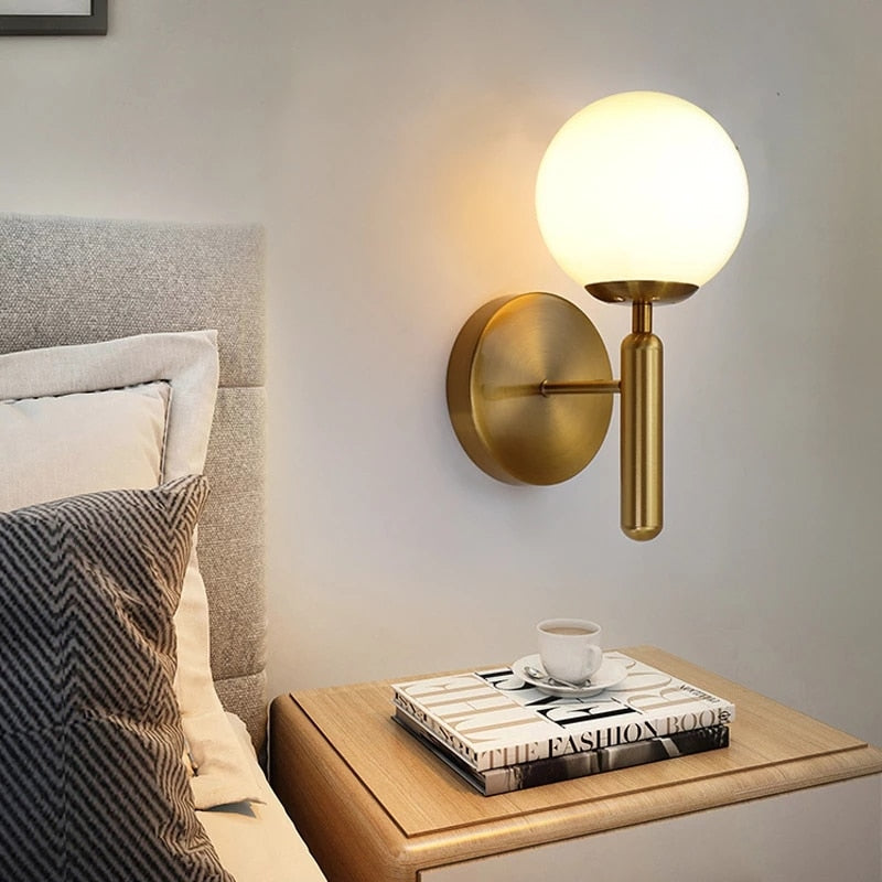 ScandiLuxe - Minimalist Wall Lamp