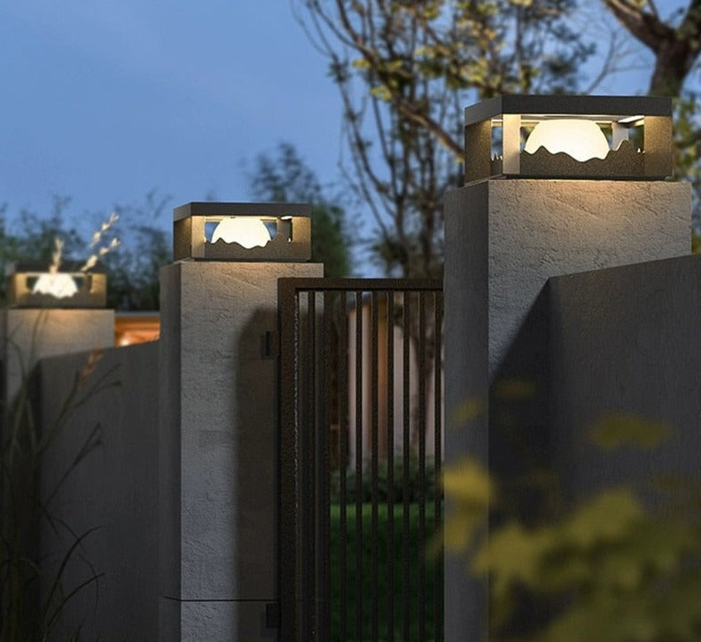 FenceGlow – Solar LED Wall Lighting for Outdoor Spaces