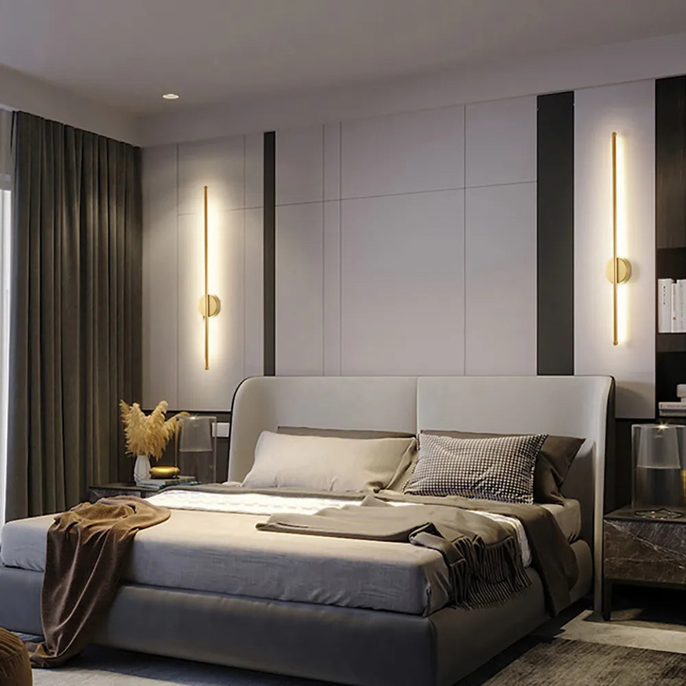 SofaLume – Modern Wall Lamp in Black and Gold for Stylish Living