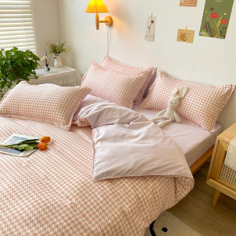 Thelittleesse™ Warm & Cozy Bedding Set – Soft 3-Piece Polyester Comfort