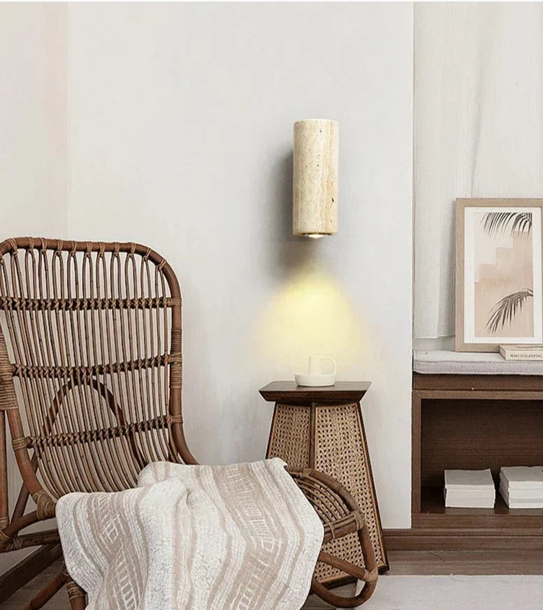 StoneGlow – Chic Wall Light Made with Natural Stone