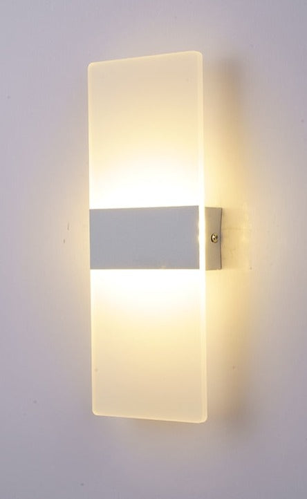 SoftBeam – Streamlined Wall Lamp Perfect for Bedrooms