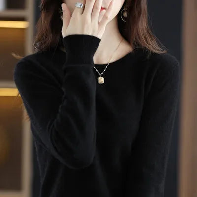 Charlotte: 100% wool cashmere sweater