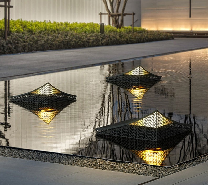 Modern Semi-Pyramid Solar Lights Outdoor with Intelligent Sensor & IP65 Waterproof