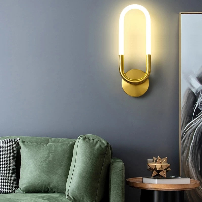 ScandiLuxe - Minimalist Wall Lamp