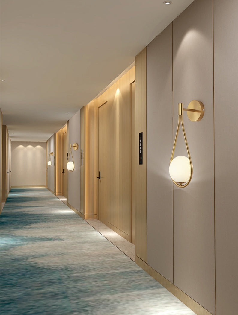 ScandiLuxe - Minimalist Wall Lamp