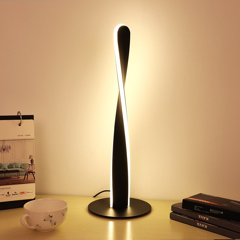 DimLume – Aluminum Desk Lamp with Flexible Dimming Function