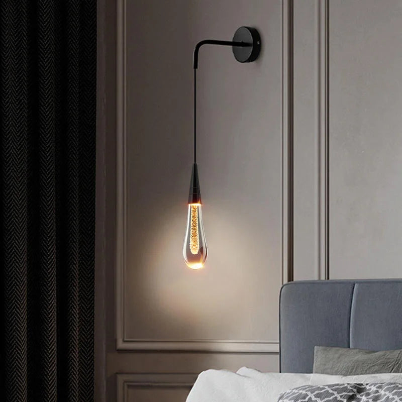 Thelittleesse™ Crystal Drops – LED Wall Light with Timeless Elegance