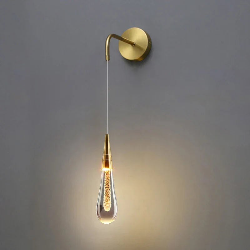 Thelittleesse™ Crystal Drops – LED Wall Light with Timeless Elegance