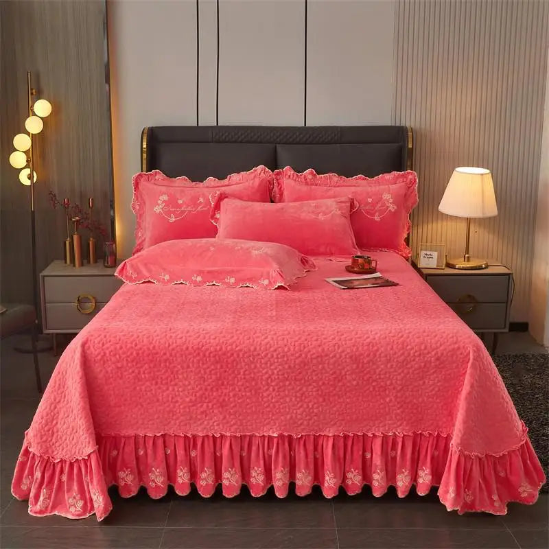 Thelittleesse™ Dazzling Hibiscus Bedding Set – Quilted 500TC Polyester Bedspread in Bold Pink