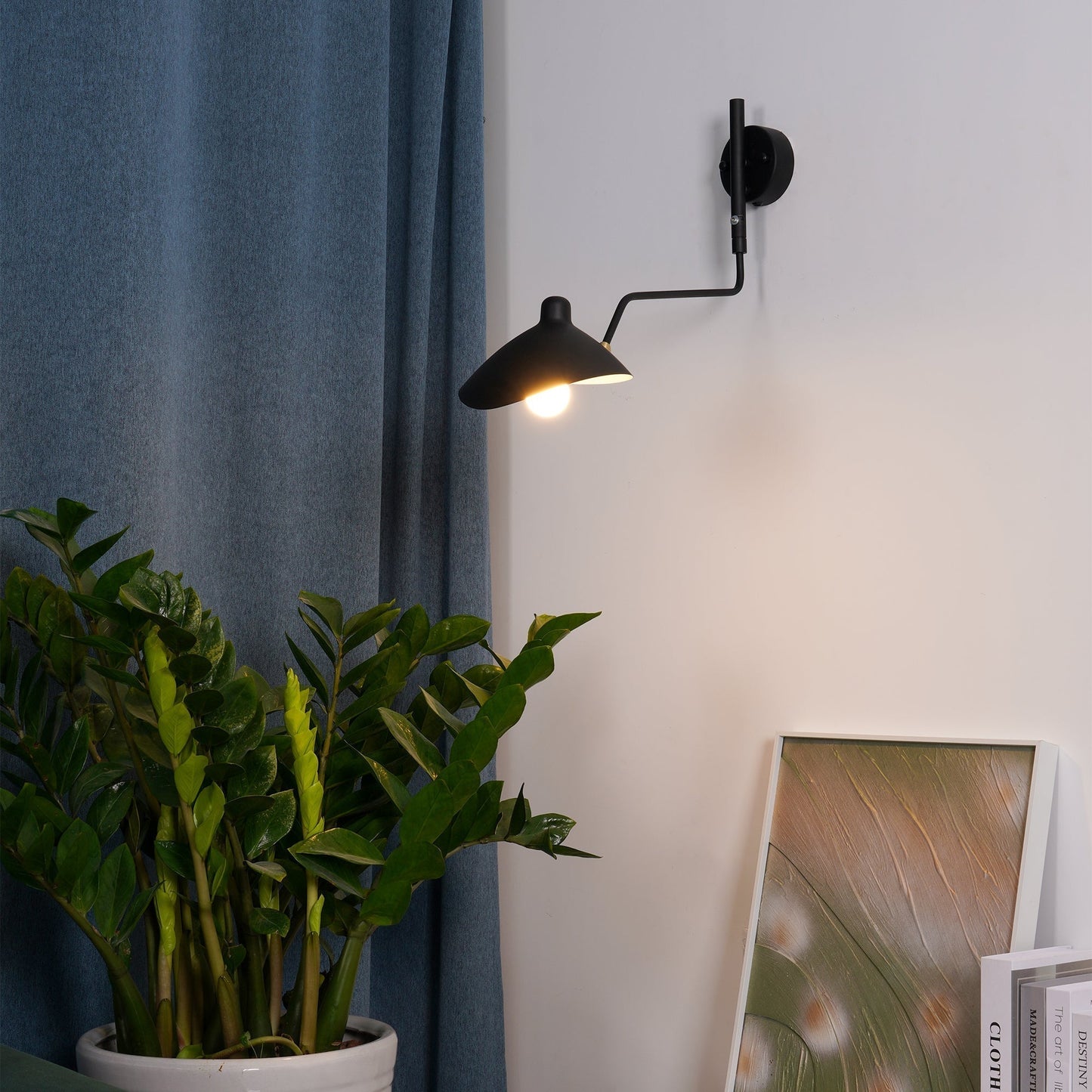 LumaFlex – Dual-Arm Wall Lamp for Flexible Lighting