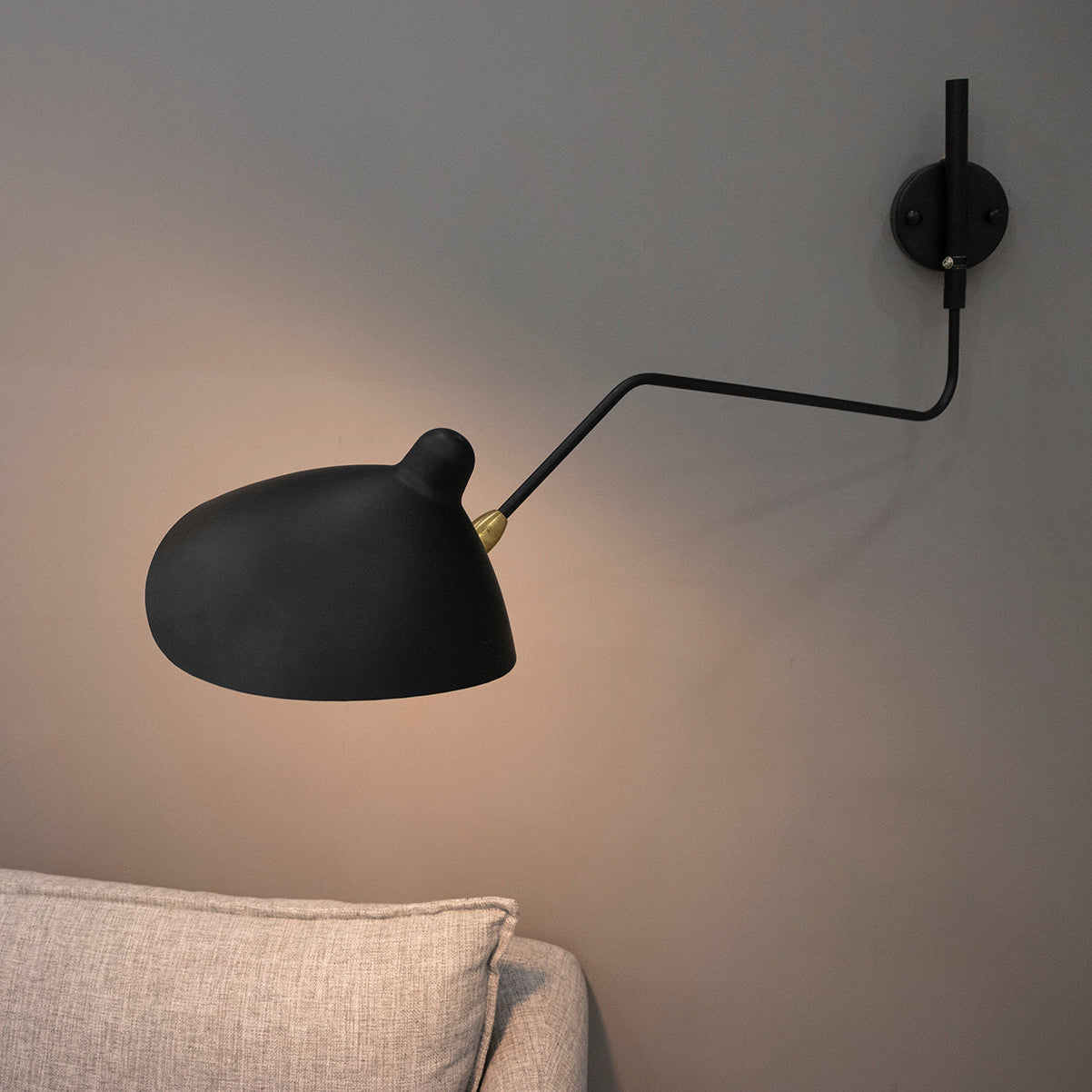 LumaFlex – Dual-Arm Wall Lamp for Flexible Lighting