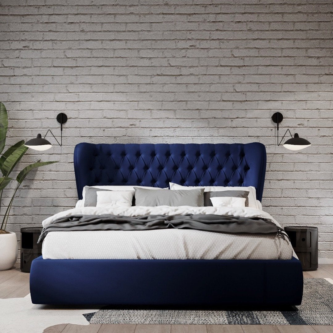 LumaFlex – Dual-Arm Wall Lamp for Flexible Lighting