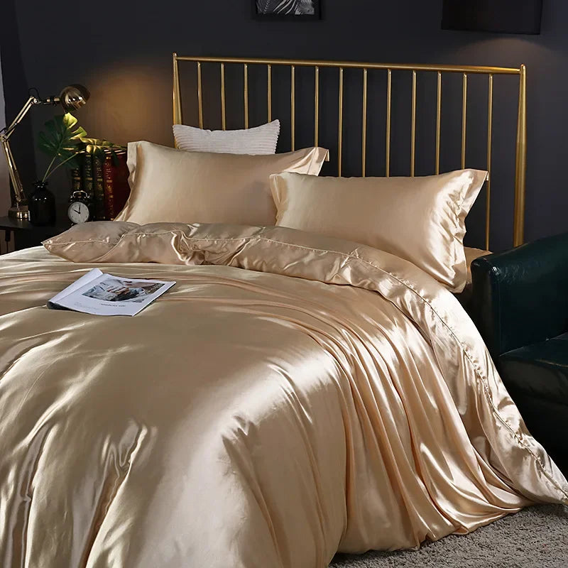 Luxury Silk Bedding Set - 4 Pieces (1 Flat Sheet + 1 Duvet Cover + 2 Pillowcases)