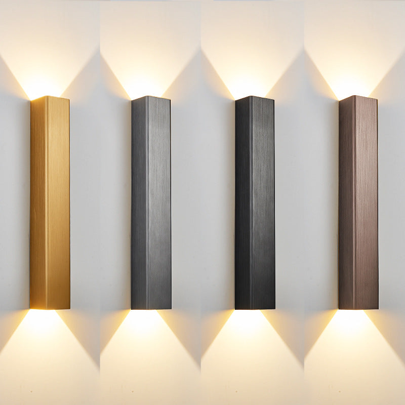 BeamLuxe – Sleek Outdoor Lamp for Contemporary Spaces