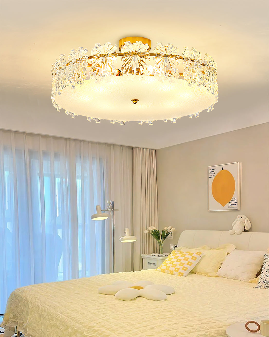 FlurryLuxe - Ceiling Light with Elegant Snowflake Motifs