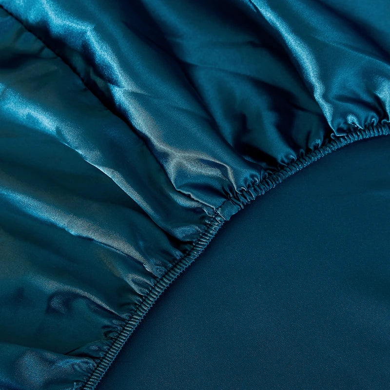 SUPER SOFT Luxury Silk Fitted Sheet