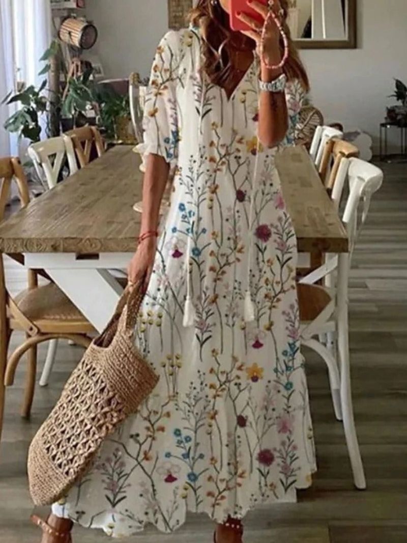 Evadne - Boho V-Neck Maxi Dress - Flowy & Elegant