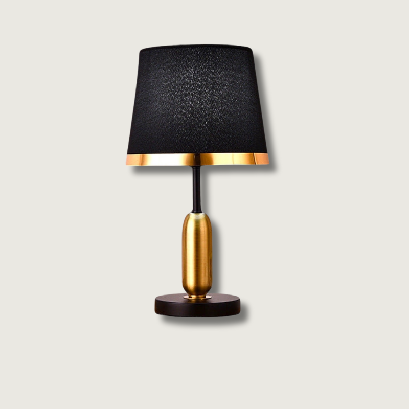 NoirBeam – Sleek Table Lamp in Gold and Black for Subtle Lighting
