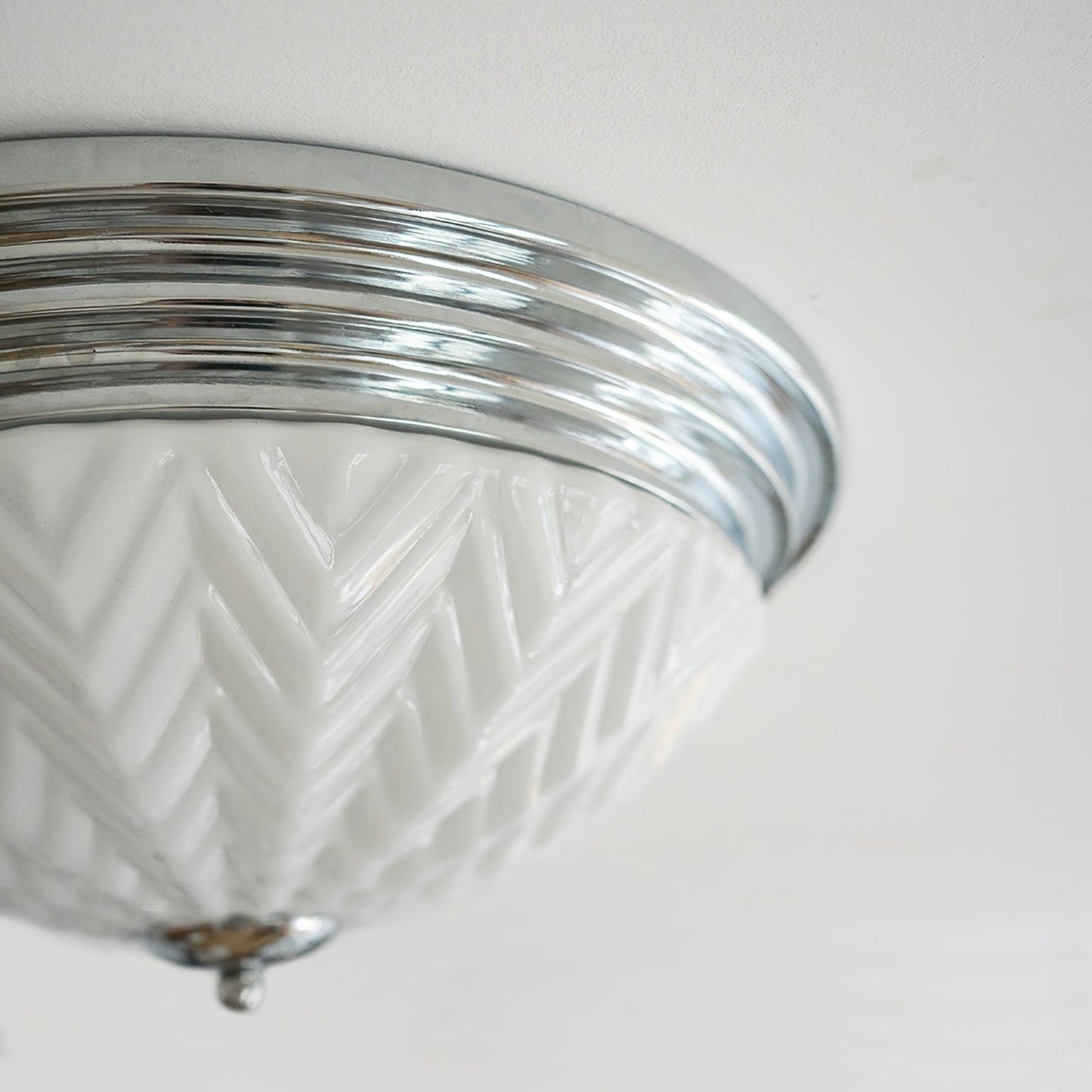 ElegantVolume - Functional Lighting Design