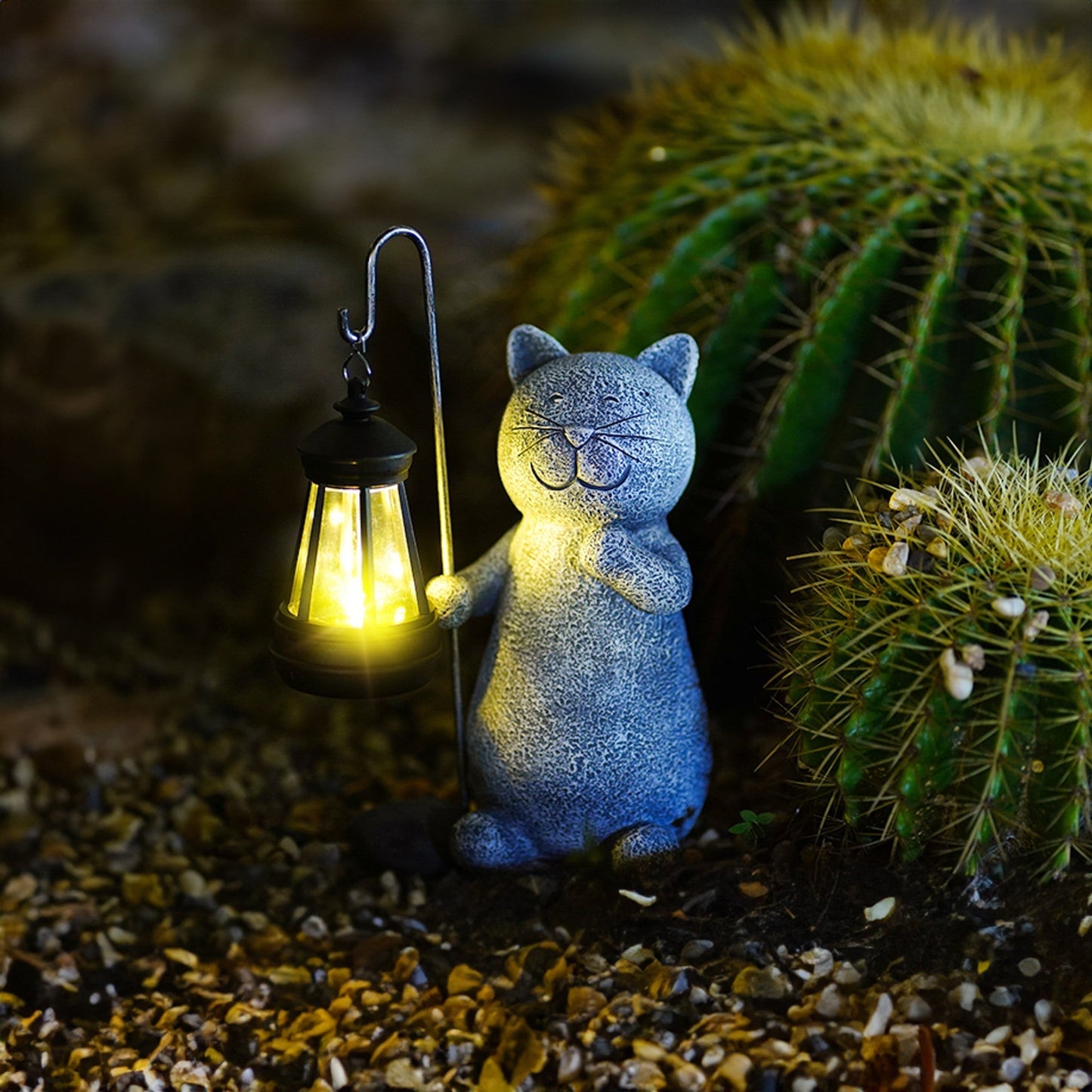 GlowPaw - Golden Cat with Soft Glow