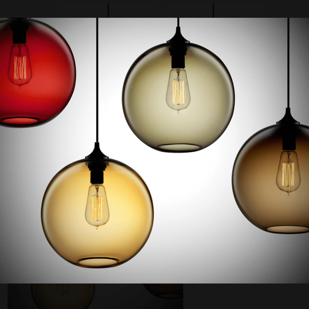 AuraGlass - Elegant Glass Hanging Light