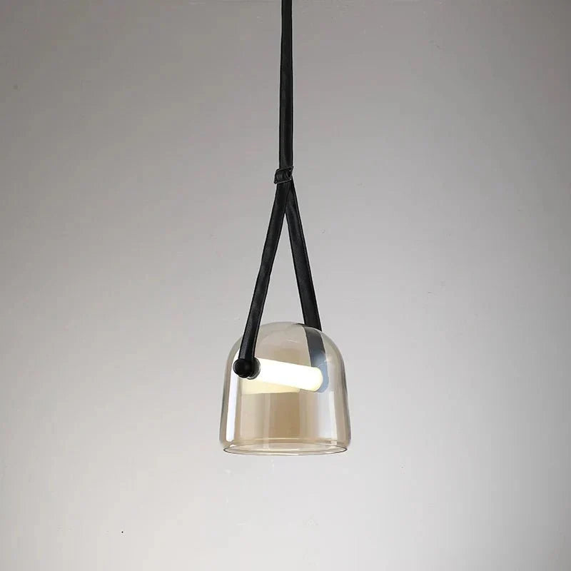 GlowSphere – Stylish Glass Pendant for Luxurious Spaces