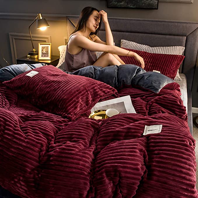 Thelittleesse™ Vera Duvet Blanket – Ultra-Soft, Warm & Cozy Winter Bedding