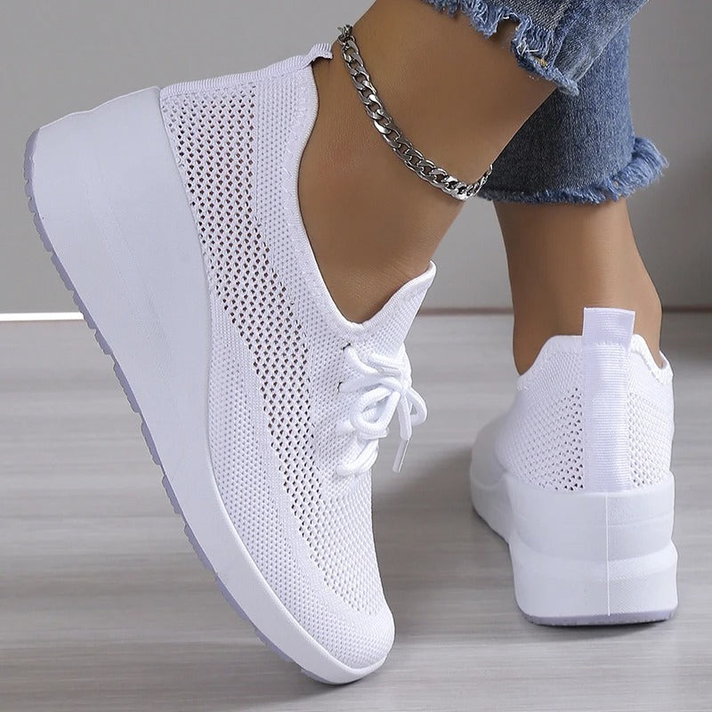Oaklee - Orthopedic Sneaker for Women - Comfort & Stability