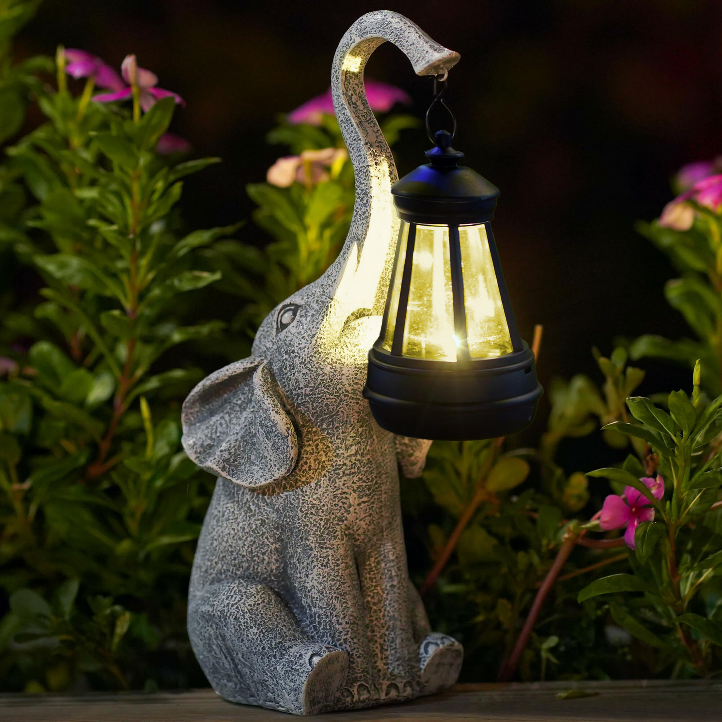ElephantLuxe - Exquisite Table Lamp Design