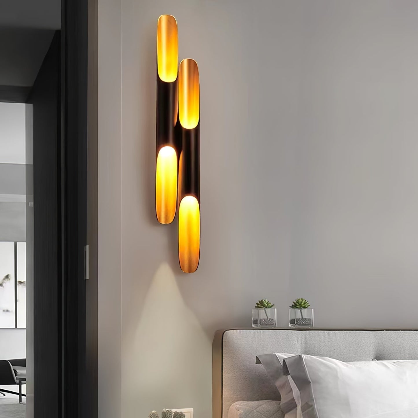 NeoGlow – Postmodern Wall Lamp for a Cutting-Edge Look