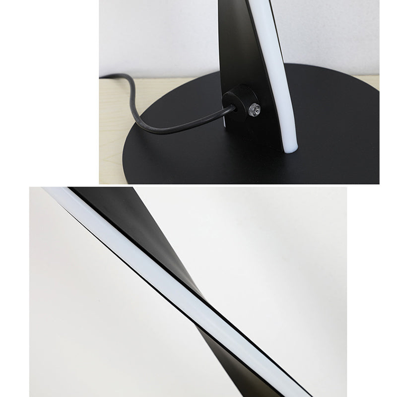 DimLume – Aluminum Desk Lamp with Flexible Dimming Function
