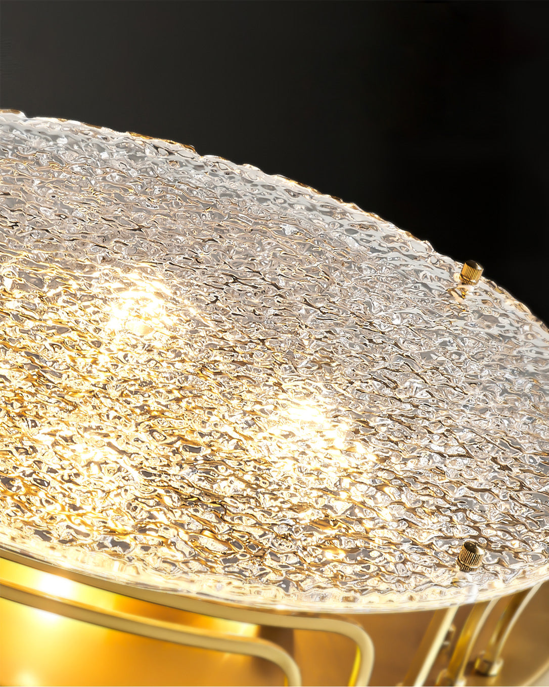 LuxeHaven - Ceiling Lamp with Clean Lines and Cozy Atmosphere