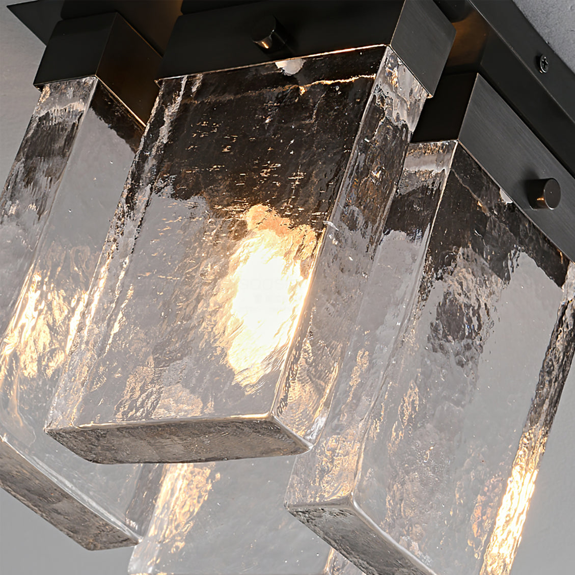 LourmarinLuxe - Refined Lighting for Every Space
