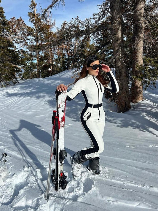 SnowLuxe - Sophisticated and Cozy Women's Winter Ski Outfit with a Flattering Waist Belt