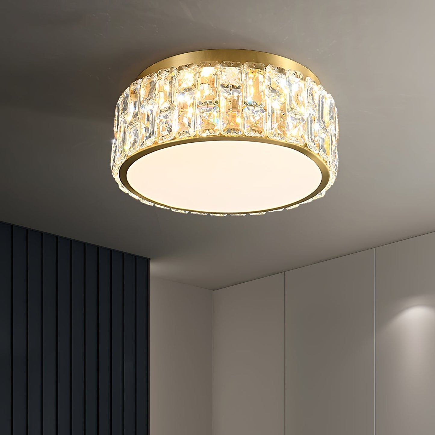 PrismLuxe - Ceiling Light with Sophisticated Design and Shifting Illumination
