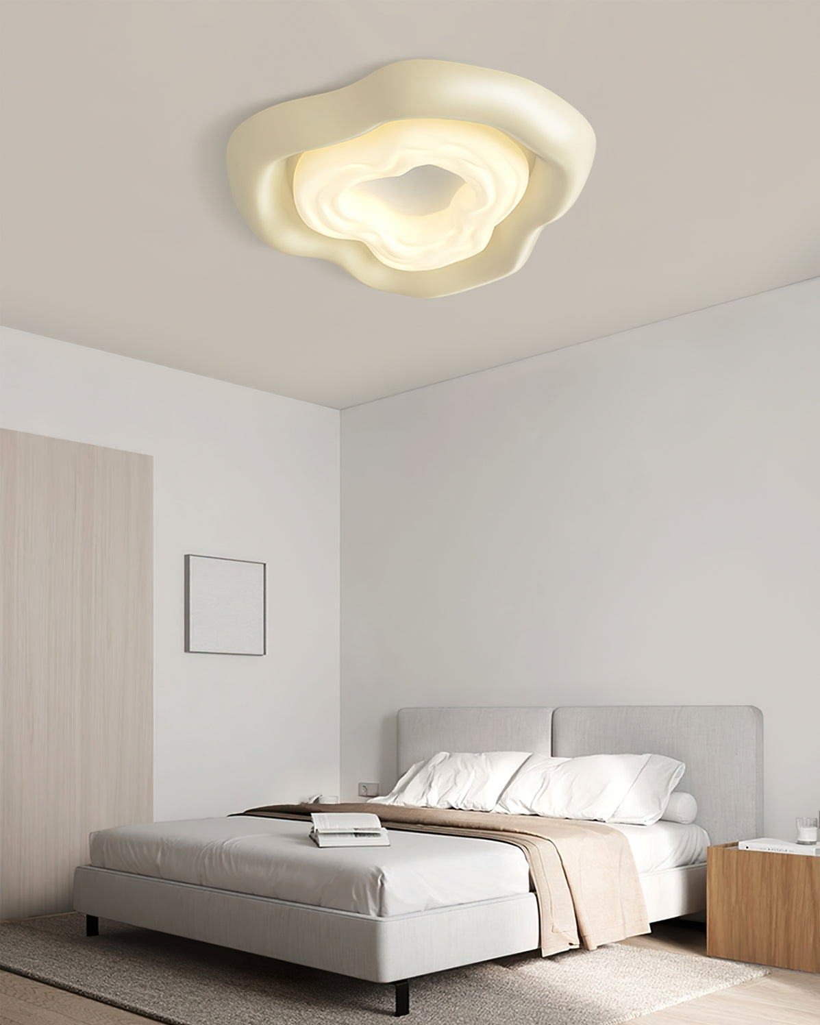 FloraLuxe - Exquisite Blooming Ceiling Light