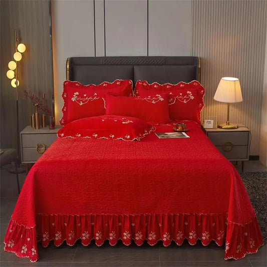 Thelittleesse™ Cardinal Romance Bedding Set – Quilted 500TC Polyester Bedspread in Passionate Red