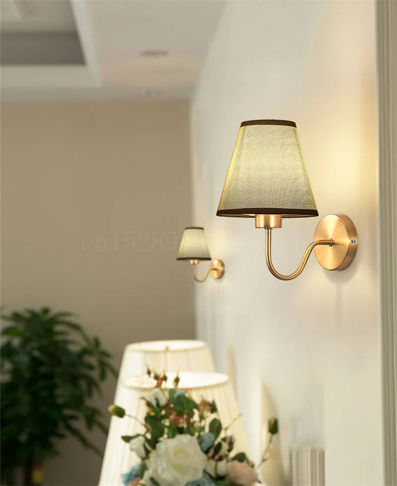 RusticGlow - Wandlamp van Stof in Amerikaanse Stijl