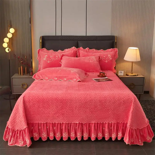 Thelittleesse™ Dazzling Hibiscus Bedding Set – Quilted 500TC Polyester Bedspread in Bold Pink