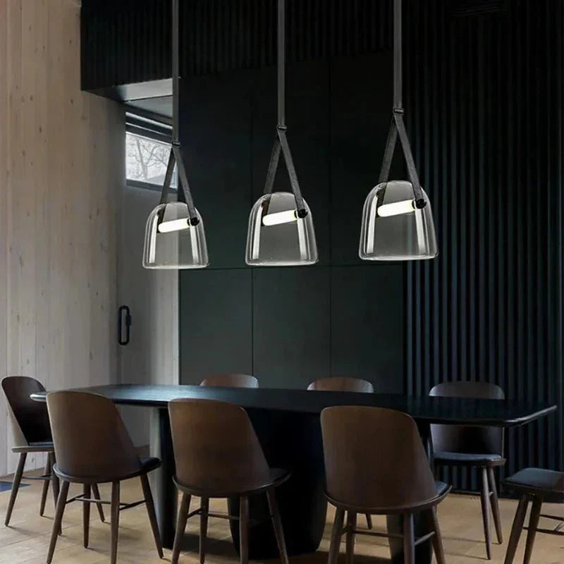 GlowSphere – Stylish Glass Pendant for Luxurious Spaces
