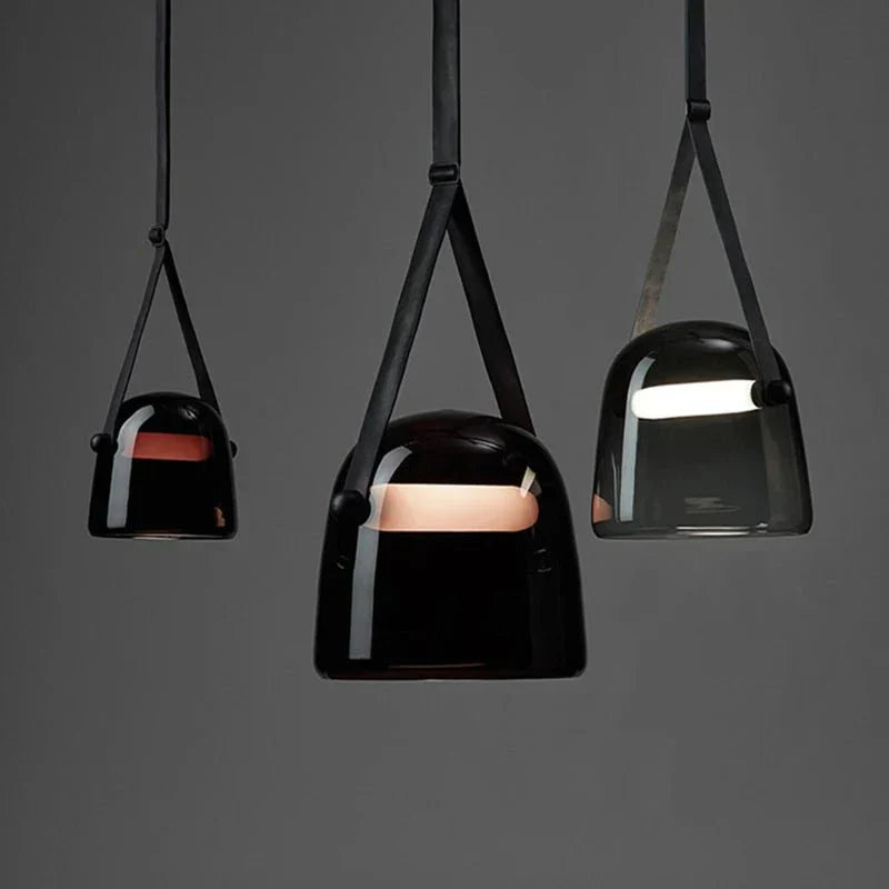 GlowSphere – Stylish Glass Pendant for Luxurious Spaces