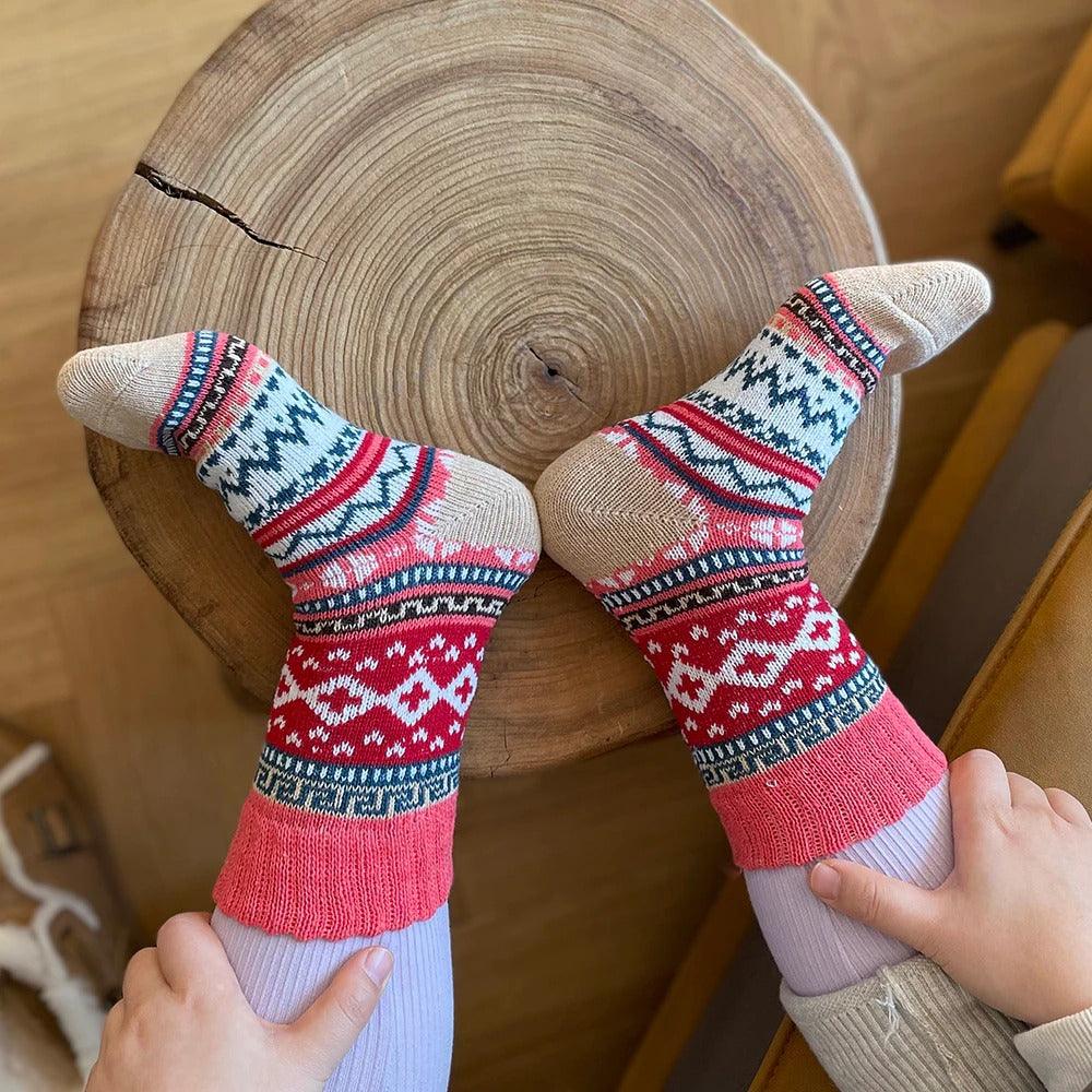 SnugFeet – Soft & Long-Lasting Winter Socks