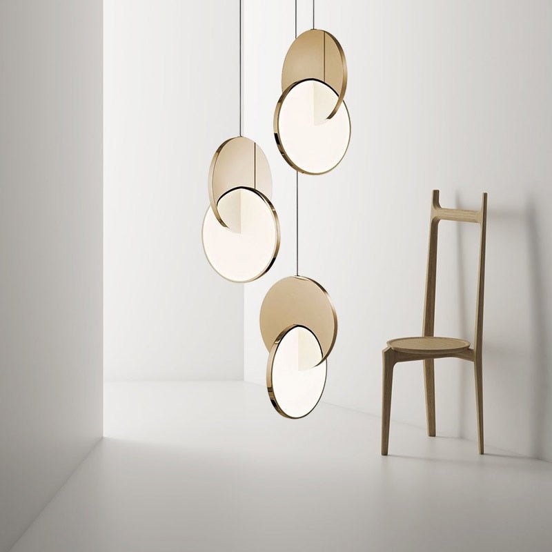 LuxeBeam – Adjustable LED Hanging Lamp